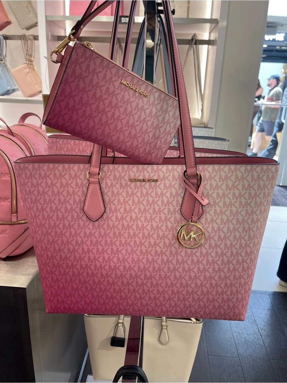 MICHAEL MICHAEL KORS SHEILA CARNATION LG TOTE bag & Double Zip Ombré Lg Wallet